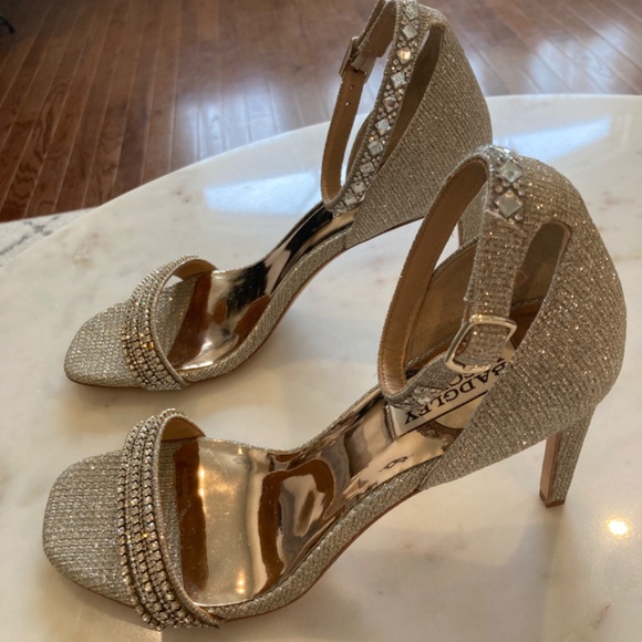Badgley Mischka Embellished Heels - Picture 2 of 8